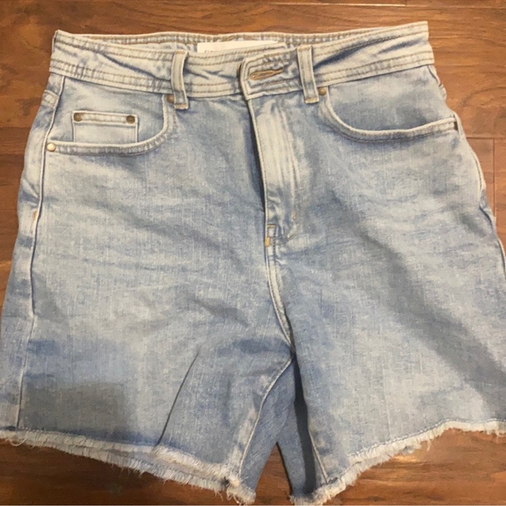 Spell shorts - Picture 4 of 6